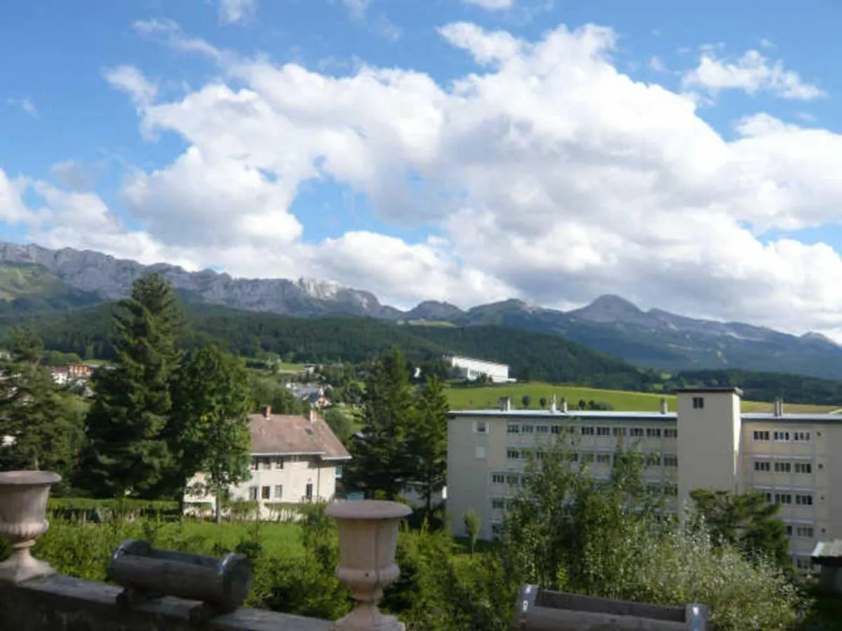 Belle Maison Au Centre De Villard De Lans Avec Grande Terrasse Et Jardin - Fr-1-515-4 Holiday home