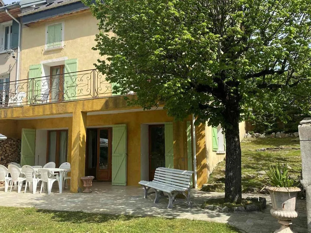 Holiday home Belle Maison Au Centre De Villard De Lans Avec Grande Terrasse Et Jardin - Fr-1-515-4 France
